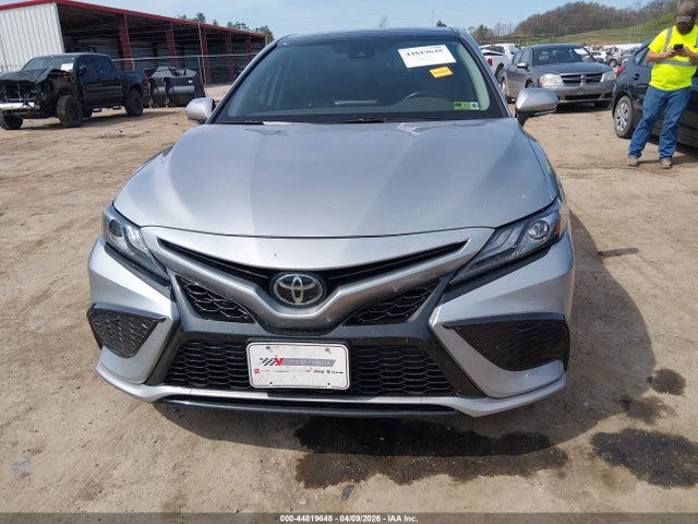 44819648 :رقم المزاد ، 4T1K61BK6NU069878 vin ، 2022 Toyota Camry Xse Awd مزاد بيع