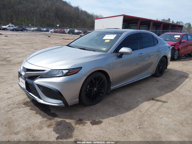 44819648 :رقم المزاد ، 4T1K61BK6NU069878 vin ، 2022 Toyota Camry Xse Awd مزاد بيع