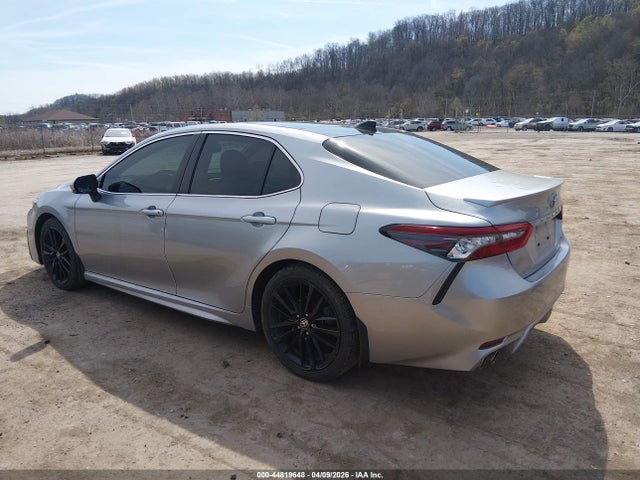 44819648 :رقم المزاد ، 4T1K61BK6NU069878 vin ، 2022 Toyota Camry Xse Awd مزاد بيع