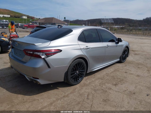 44819648 :رقم المزاد ، 4T1K61BK6NU069878 vin ، 2022 Toyota Camry Xse Awd مزاد بيع