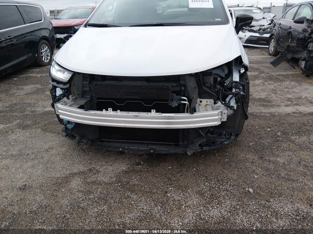 2026 CHRYSLER PACIFICA 2C4RC1BG9TR182550 Photo 5