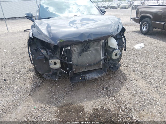 44819671 :رقم المزاد ، 3GNKBERSXMS571439 vin ، 2021 Chevrolet Blazer Fwd Rs مزاد بيع