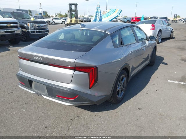 44819672 :رقم المزاد ، 3KPFT4DE6SE217769 vin ، 2025 Kia K4 Lxs مزاد بيع