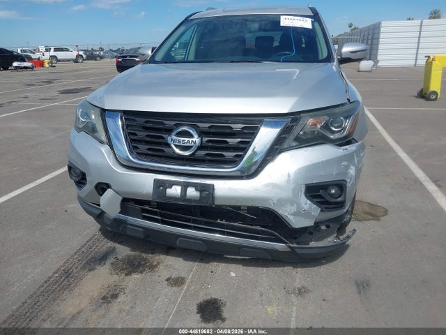 5N1DR2BN1LC576576 Nissan Pathfinder Sv 2wd