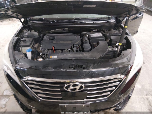 2015 Hyundai Sonata Limited მანქანა იყიდება აუქციონზე, vin: 5NPE34AF1FH065166, აუქციონის ნომერი: 44819683