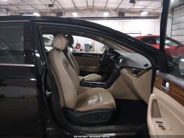 2015 Hyundai Sonata Limited მანქანა იყიდება აუქციონზე, vin: 5NPE34AF1FH065166, აუქციონის ნომერი: 44819683