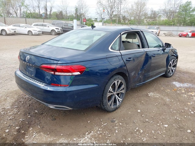 Продаж на аукціоні авто 2021 Volkswagen Passat 2.0t Se, vin: 1VWSA7A34MC016842, номер лоту: 44819708
