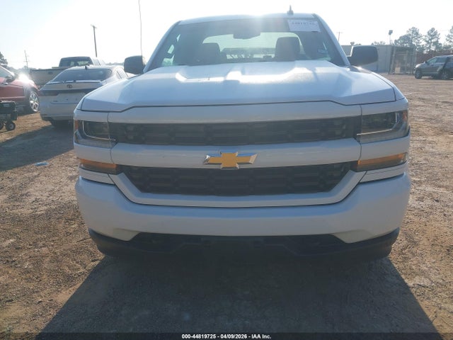 Продаж на аукціоні авто 2017 Chevrolet Silverado 1500 Custom, vin: 1GCRCPEH2HZ134943, номер лоту: 44819725