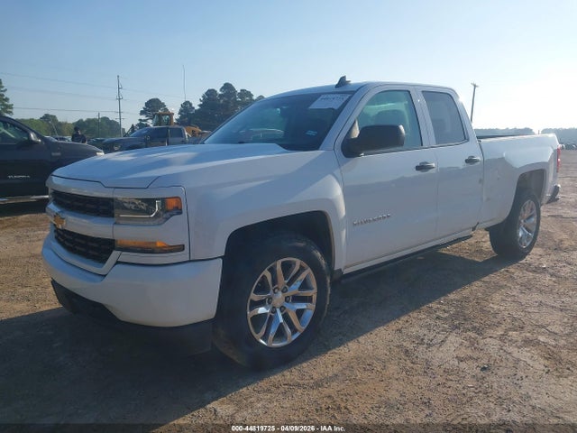Продаж на аукціоні авто 2017 Chevrolet Silverado 1500 Custom, vin: 1GCRCPEH2HZ134943, номер лоту: 44819725