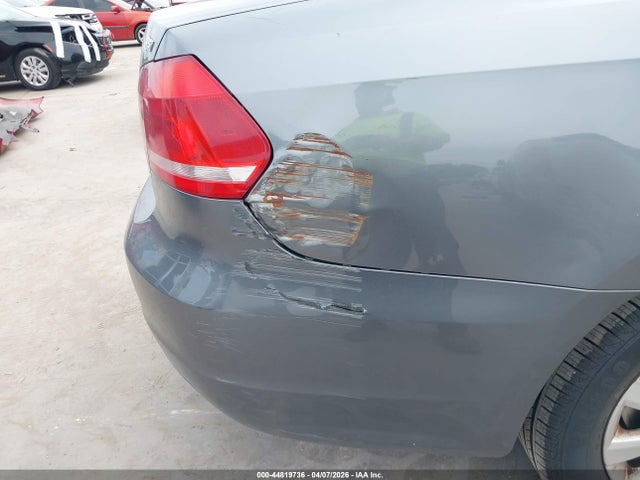 44819736 :رقم المزاد ، 1VWAT7A39EC028993 vin ، 2014 Volkswagen Passat 1.8t Wolfsburg Edition مزاد بيع