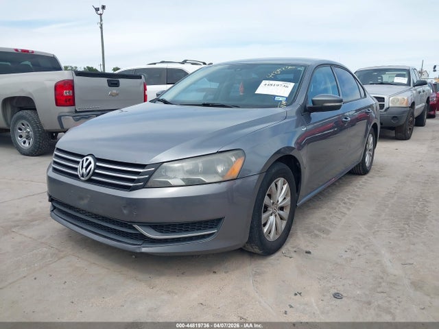 44819736 :رقم المزاد ، 1VWAT7A39EC028993 vin ، 2014 Volkswagen Passat 1.8t Wolfsburg Edition مزاد بيع