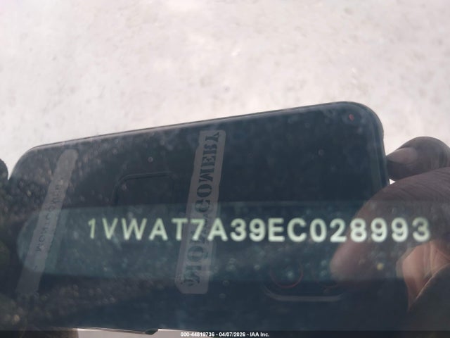 44819736 :رقم المزاد ، 1VWAT7A39EC028993 vin ، 2014 Volkswagen Passat 1.8t Wolfsburg Edition مزاد بيع