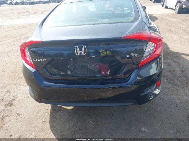 19XFC2F57HE232470 Honda Civic Lx