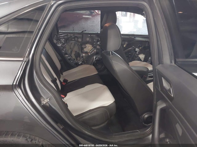 3VWC57BU2LM088300 Volkswagen Jetta 1.4t R-line/1.4t S/1.4t Se
