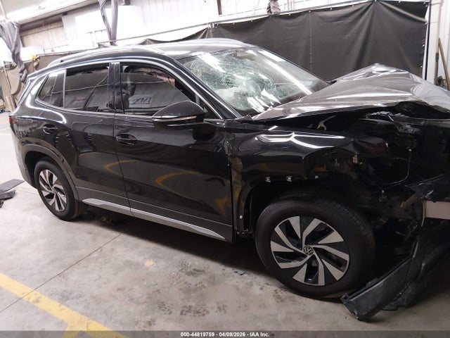 44819759 :رقم المزاد ، 3VVCR7RM6SM066829 vin ، 2025 Volkswagen Tiguan 2.0t S مزاد بيع