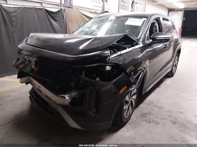 44819759 :رقم المزاد ، 3VVCR7RM6SM066829 vin ، 2025 Volkswagen Tiguan 2.0t S مزاد بيع