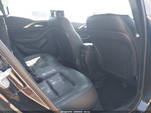 Aukcja sprzedaży 2017 Infiniti Qx30 Premium, vin: SJKCH5CPXHA033442, numer aukcji: 44819795