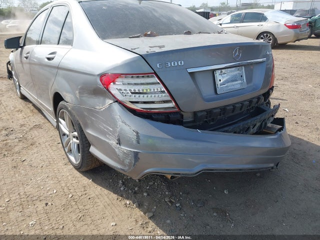 2012 Mercedes-benz C 300 Sport 4matic მანქანა იყიდება აუქციონზე, vin: WDDGF8BB4CA703888, აუქციონის ნომერი: 44819811