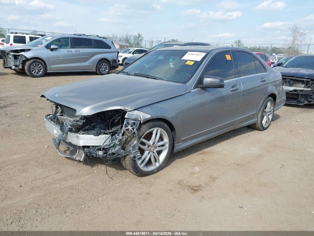 2012 Mercedes-benz C 300 Sport 4matic მანქანა იყიდება აუქციონზე, vin: WDDGF8BB4CA703888, აუქციონის ნომერი: 44819811
