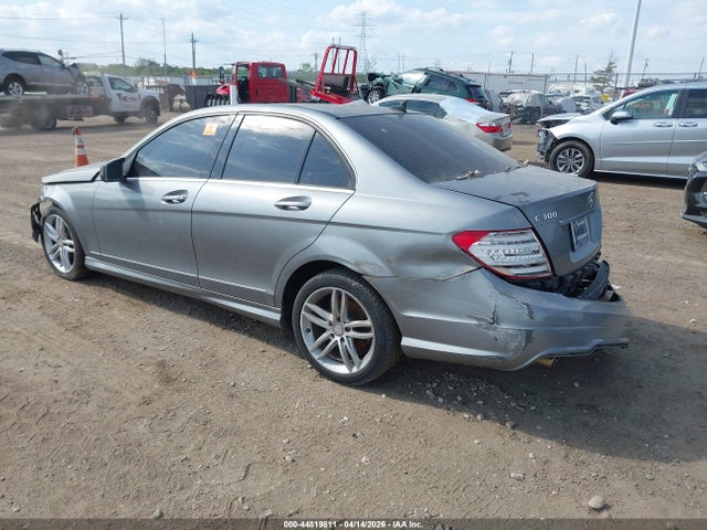 2012 Mercedes-benz C 300 Sport 4matic მანქანა იყიდება აუქციონზე, vin: WDDGF8BB4CA703888, აუქციონის ნომერი: 44819811