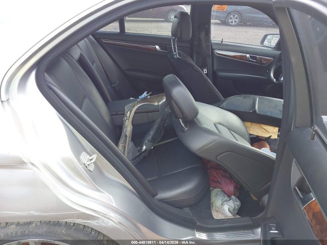 2012 Mercedes-benz C 300 Sport 4matic მანქანა იყიდება აუქციონზე, vin: WDDGF8BB4CA703888, აუქციონის ნომერი: 44819811
