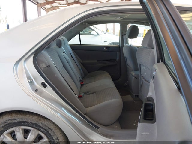 2005 TOYOTA CAMRY 4T1BE30K75U590643 Photo 7