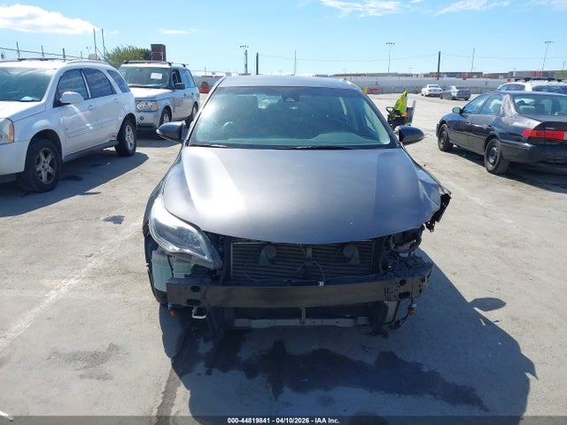 4T1BK1EB3JU284765 Toyota AVALON XLE