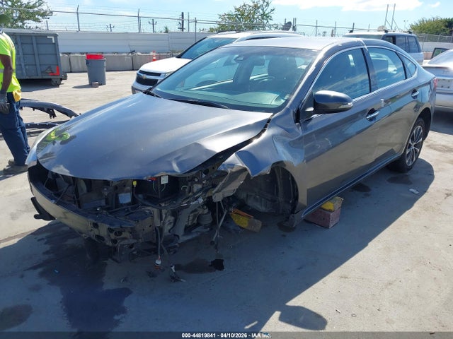 4T1BK1EB3JU284765 Toyota AVALON XLE