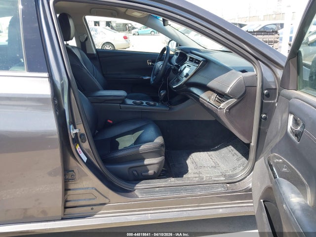 4T1BK1EB3JU284765 Toyota AVALON XLE