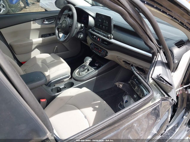 44819864 :رقم المزاد ، 3KPF24AD6KE096577 vin ، 2019 Kia Forte Lxs مزاد بيع