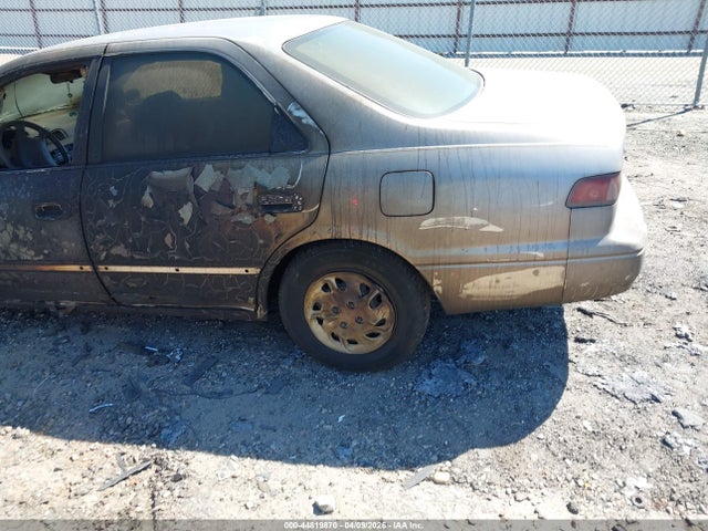 Продажа на аукционе авто 1999 Toyota Camry Ce, vin: 4T1BG22K1XU903125, номер лота: 44819870