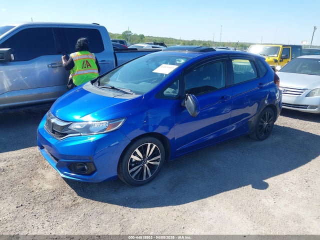 44819903 :رقم المزاد ، 3HGGK5H8XKM715322 vin ، 2019 Honda Fit Ex مزاد بيع