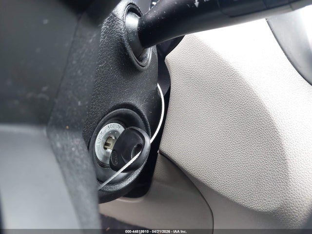 44819910 :رقم المزاد ، 5XYPG4A33KG445534 vin ، 2019 Kia Sorento 2.4l Lx مزاد بيع