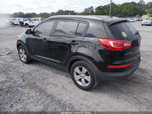 2013 KIA SPORTAGE KNDPBCA27D7371180 Photo 2