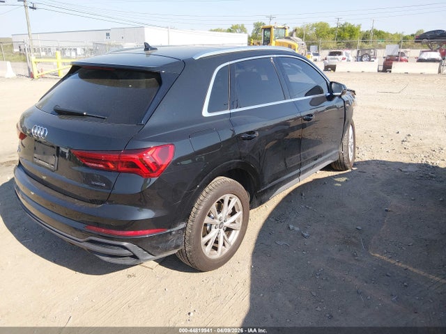 WA1EECF31P1134198 Audi Q3 Premium Plus 45 Tfsi S Line Quattro Tiptronic
