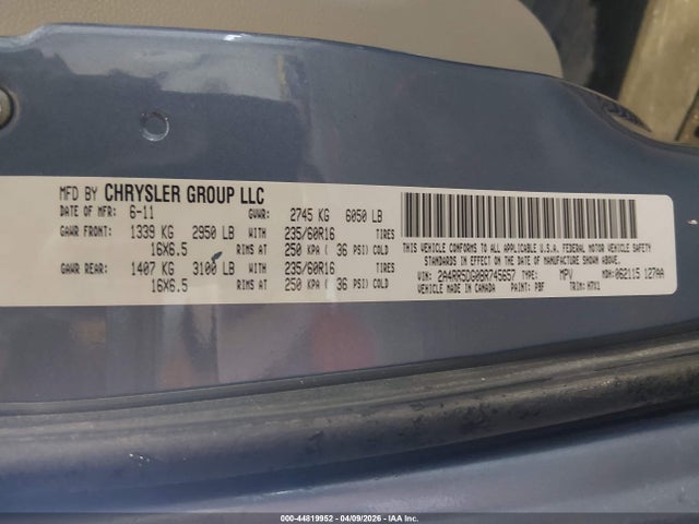 44819952 :رقم المزاد ، 2A4RR5DG0BR745657 vin ، 2011 Chrysler Town & Country Touring مزاد بيع