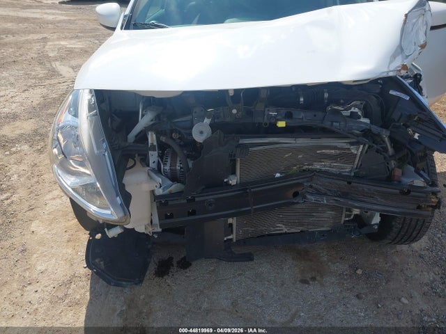 Nissan Versa 1.6 S+ 2018 3N1CN7AP9JL800936 Image 6