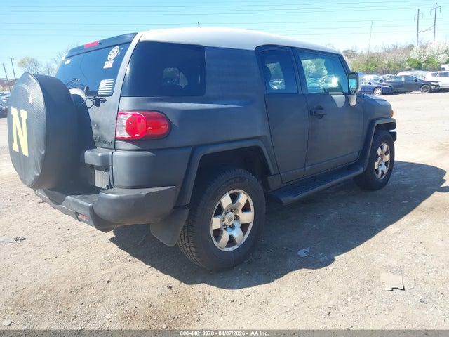 2007 TOYOTA FJ CRUISER JTEBU11F770003795 Photo 3