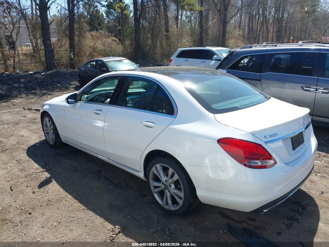 2018 Mercedes-benz C 300 4matic მანქანა იყიდება აუქციონზე, vin: WDDWF4KB1JR418892, აუქციონის ნომერი: 44819992