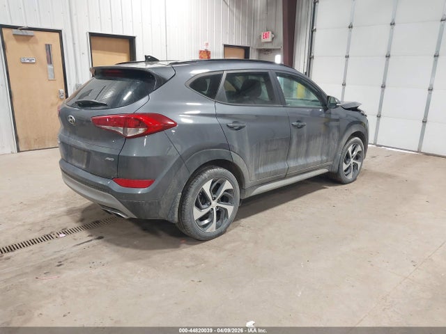 Aukcja sprzedaży 2018 Hyundai Tucson Value, vin: KM8J3CA27JU830235, numer aukcji: 44820039