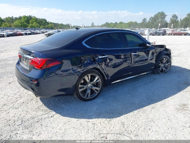 44820038 :رقم المزاد ، JN1BY1PR6JM370362 vin ، 2018 Infiniti Q70l 3.7x Luxe مزاد بيع