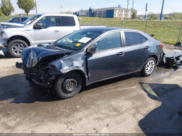 2018 Toyota Corolla Le მანქანა იყიდება აუქციონზე, vin: 5YFBURHE3JP849306, აუქციონის ნომერი: 44820051