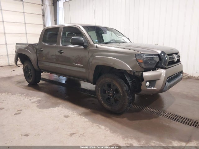 44820059 :رقم المزاد ، 3TMLU4EN8CM089900 vin ، 2012 Toyota Tacoma Base V6 مزاد بيع