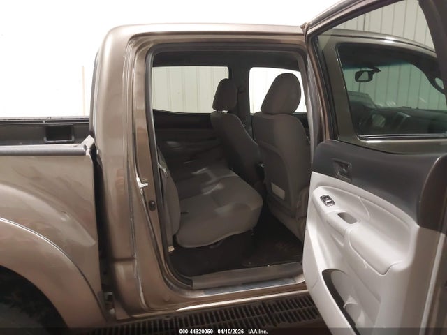 44820059 :رقم المزاد ، 3TMLU4EN8CM089900 vin ، 2012 Toyota Tacoma Base V6 مزاد بيع