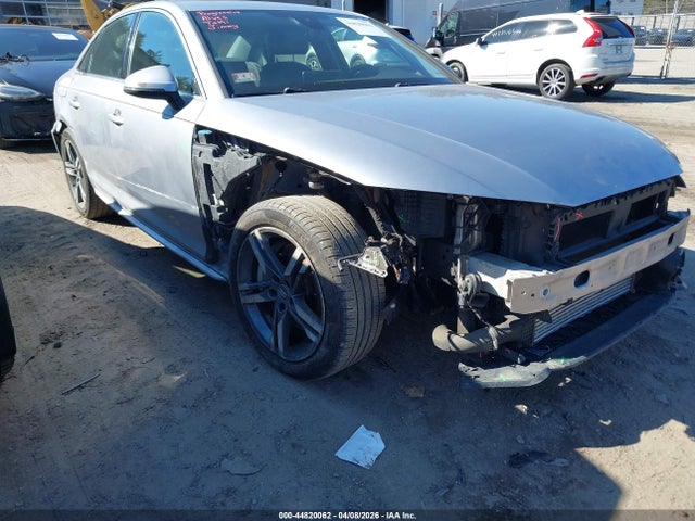 2018 Audi A4 2.0t Premium/2.0t Tech Premium მანქანა იყიდება აუქციონზე, vin: WAUENAF41JA180900, აუქციონის ნომერი: 44820062
