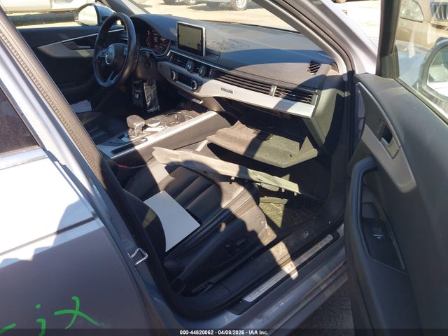 2018 Audi A4 2.0t Premium/2.0t Tech Premium მანქანა იყიდება აუქციონზე, vin: WAUENAF41JA180900, აუქციონის ნომერი: 44820062