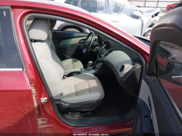 44820079 :رقم المزاد ، 1G1PC5SB8E7249512 vin ، 2014 Chevrolet Cruze 1lt Auto مزاد بيع