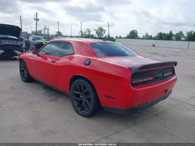 2019 DODGE CHALLENGER 2C3CDZAG7KH632529 Photo 2