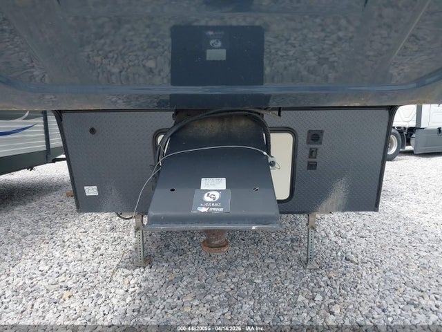 44820095 :رقم المزاد ، 4X4FPUB24KP076174 vin ، 2019 Forest River Other مزاد بيع
