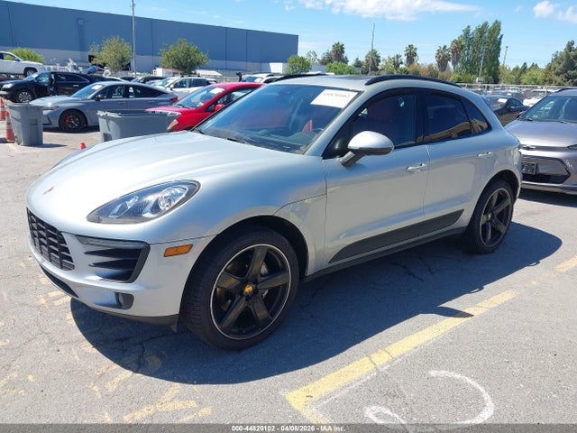 Porsche MACAN S 2018 WP1AB2A55JLB32254 Image 2